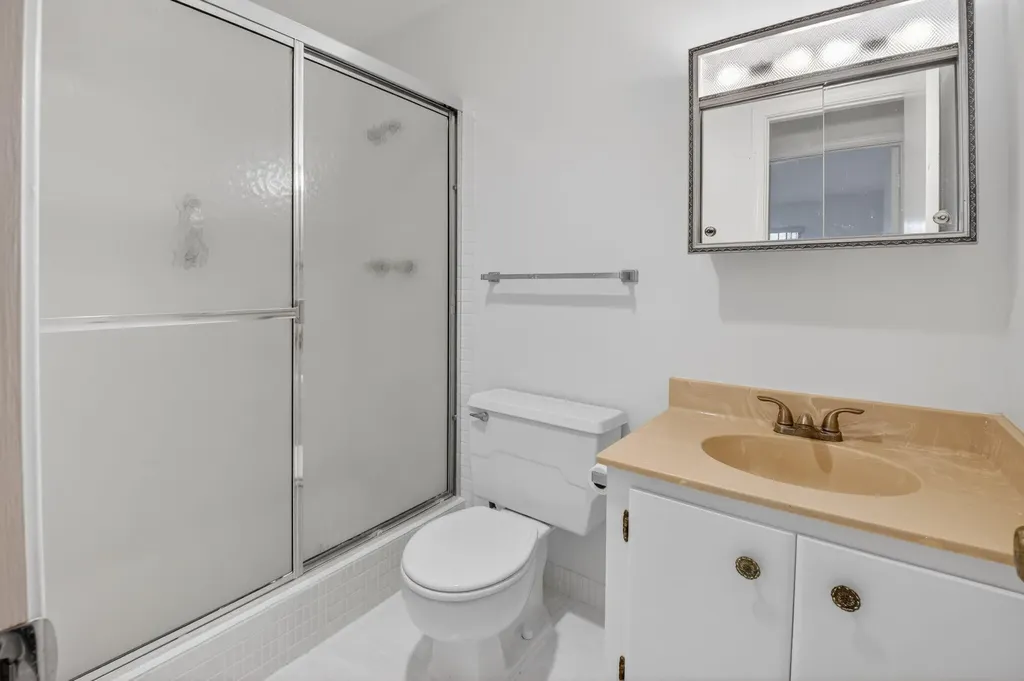 10136 S 42nd Avenue S Boynton Beach FL 33436
