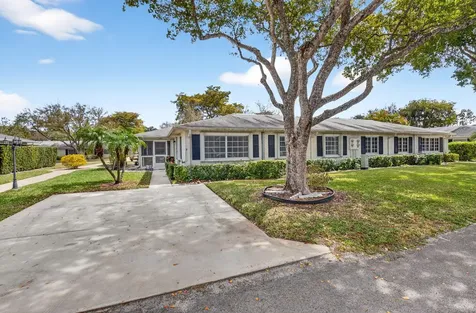 10136 S 42nd Avenue S Boynton Beach FL 33436