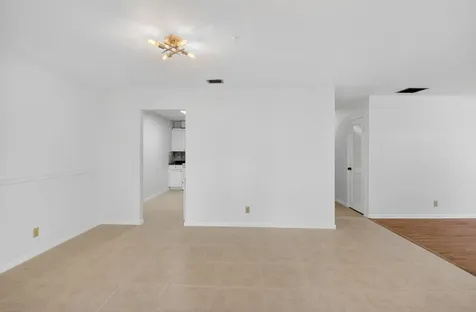 10136 S 42nd Avenue S Boynton Beach FL 33436