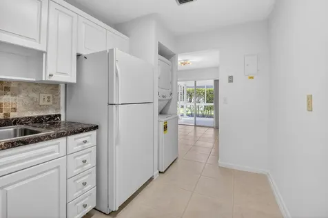10136 S 42nd Avenue S Boynton Beach FL 33436