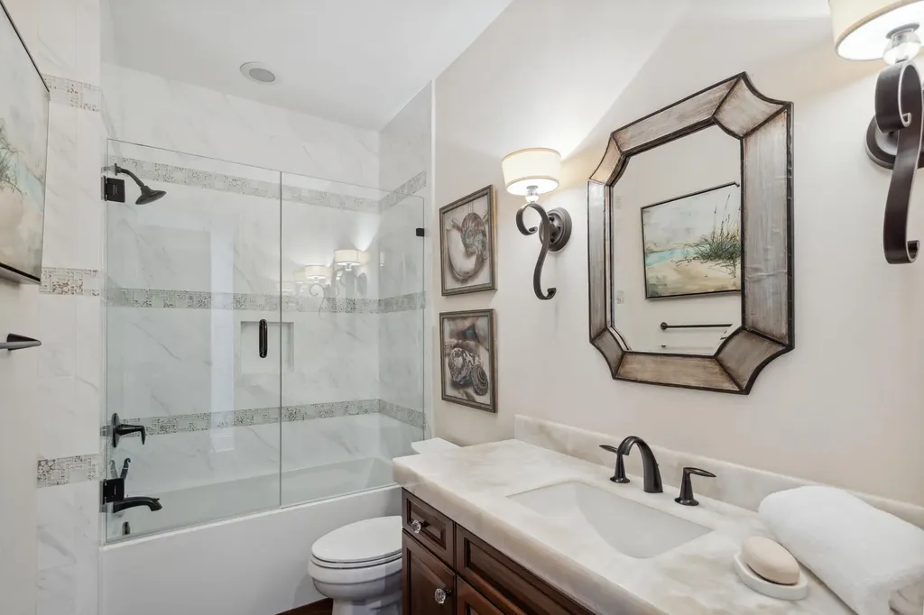 2461 SE 10th Street Pompano Beach FL 33062