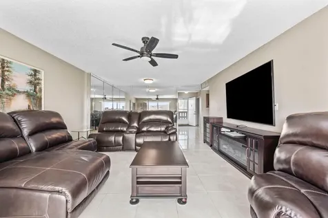 170 SE 5th Avenue Dania Beach FL 33004
