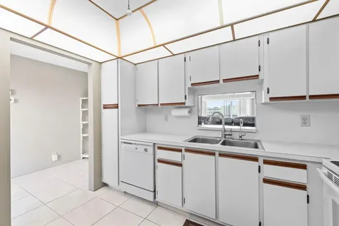 170 SE 5th Avenue Dania Beach FL 33004