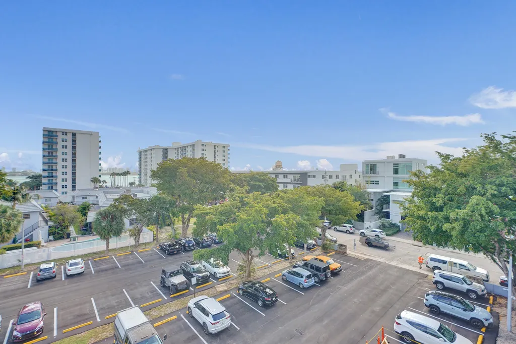 1801 S Treasure Drive North Bay Village FL 33141