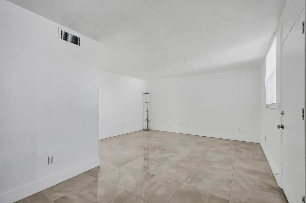 1801 S Treasure Drive North Bay Village FL 33141