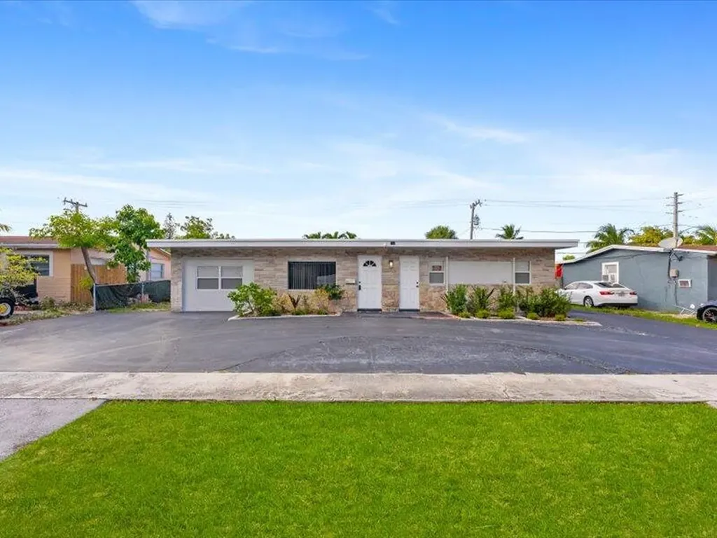 311 W Sample Road Deerfield Beach FL 33064
