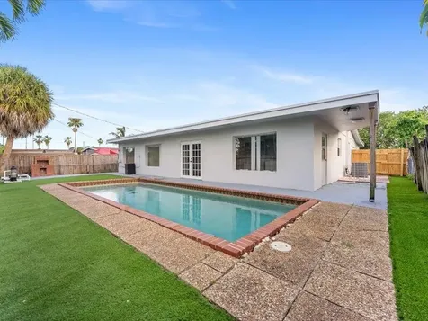 311 W Sample Road Deerfield Beach FL 33064