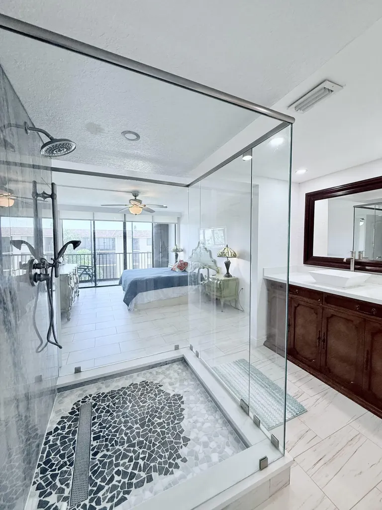 2424 N Federal Highway Boynton Beach FL 33435