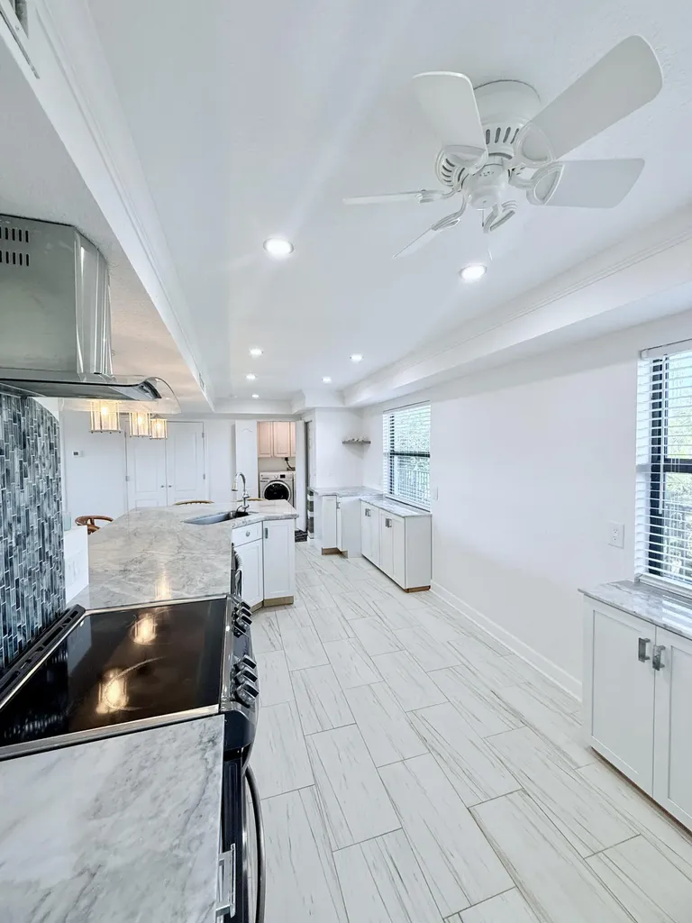 2424 N Federal Highway Boynton Beach FL 33435