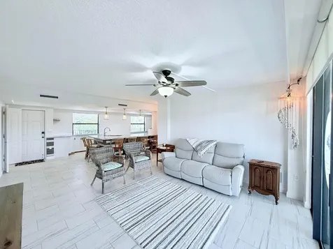 2424 N Federal Highway Boynton Beach FL 33435