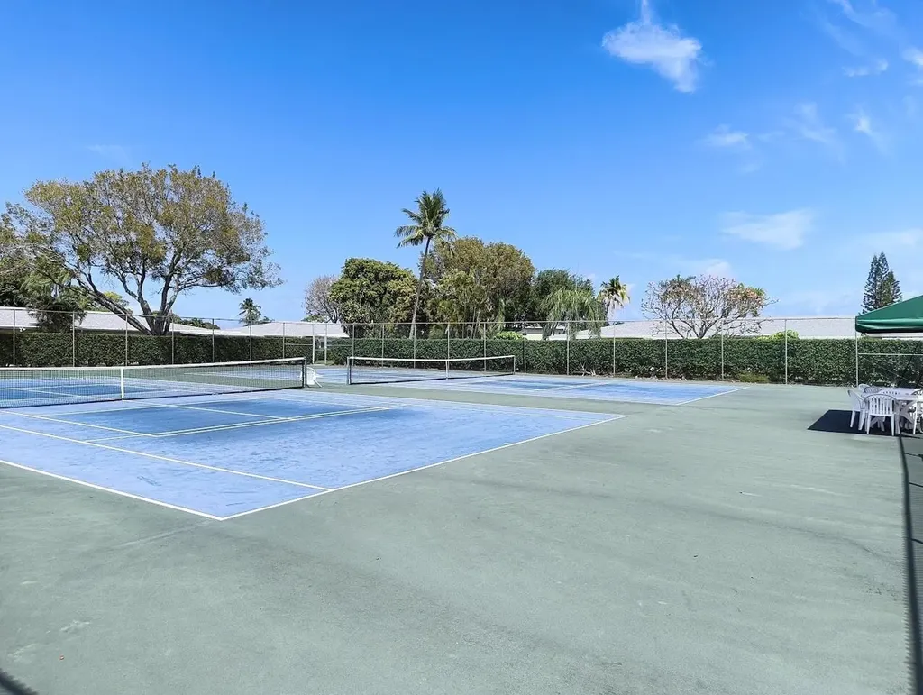 1020 Silk Oak Terrace Delray Beach FL 33445