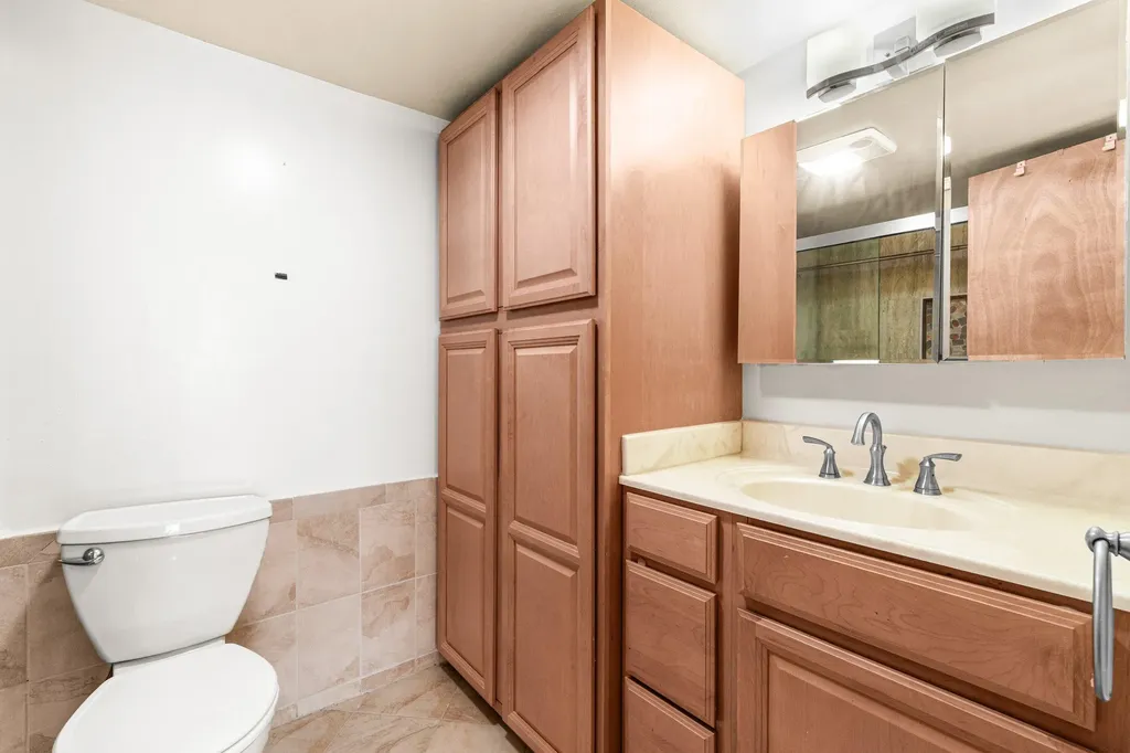 1020 Silk Oak Terrace Delray Beach FL 33445