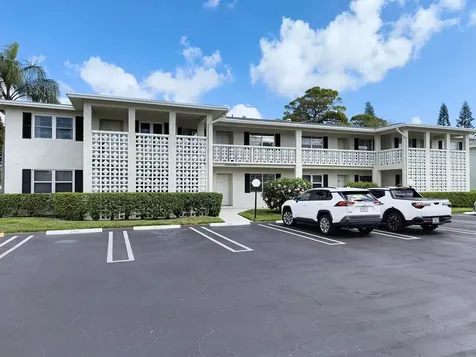 1020 Silk Oak Terrace Delray Beach FL 33445