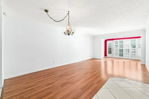 1020 Silk Oak Terrace Delray Beach FL 33445