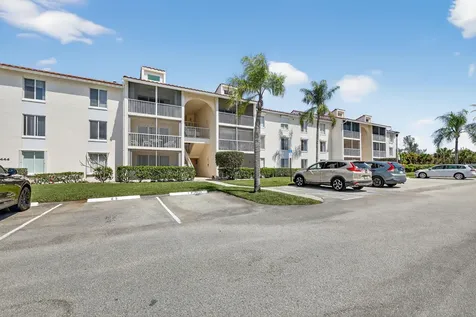4444 NE Ocean Boulevard Jensen Beach FL 34957