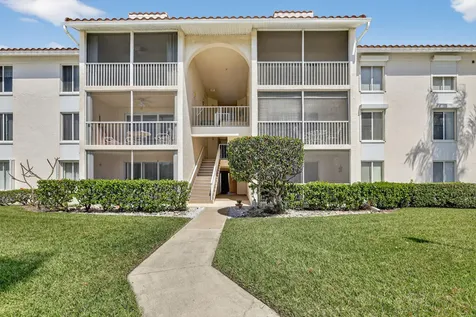 4444 NE Ocean Boulevard Jensen Beach FL 34957