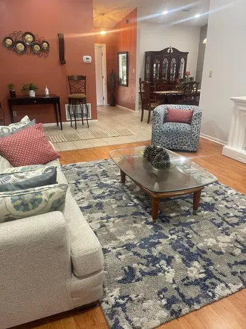 1202 Yvonne Street Apopka FL 32712