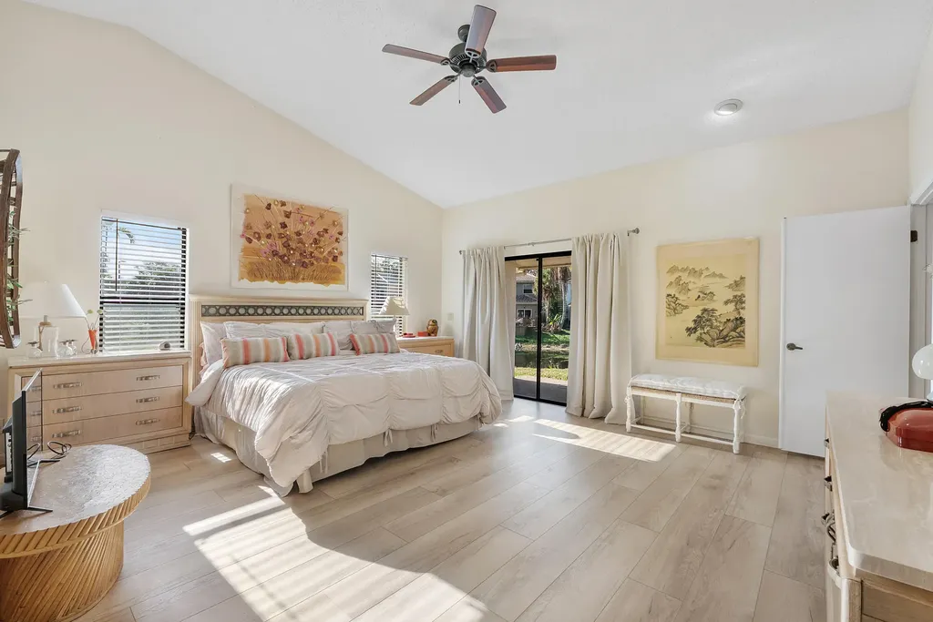 1300 NW 97th Terrace Coral Springs FL 33071