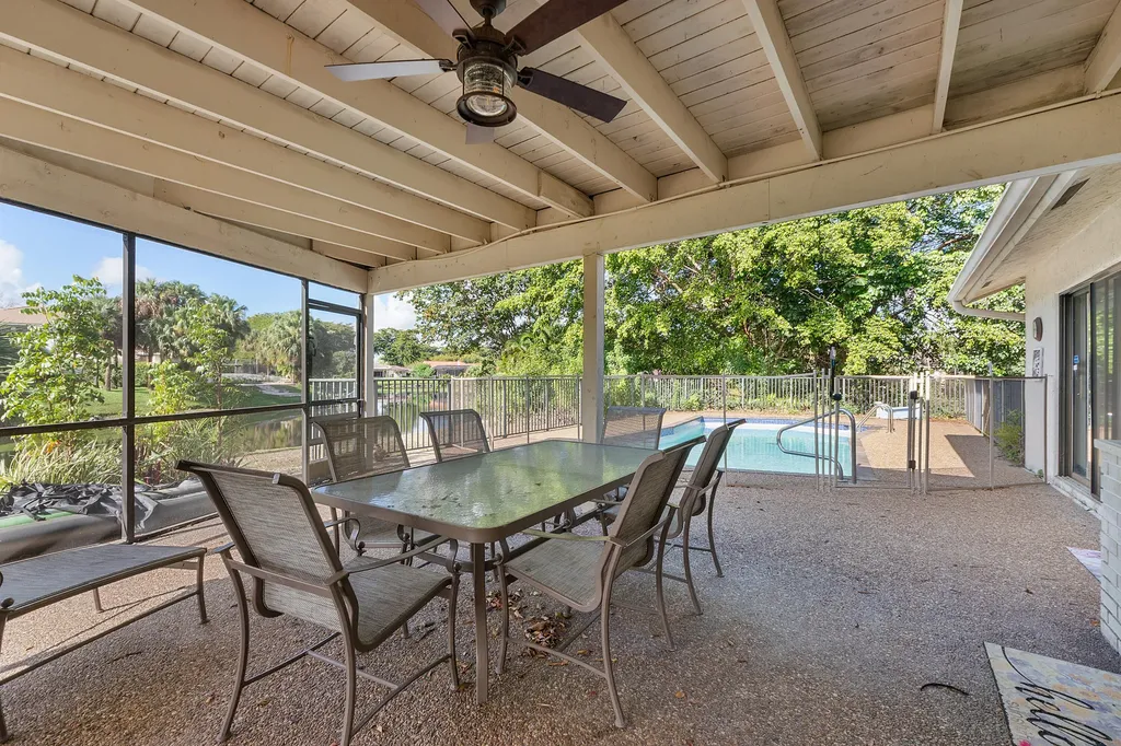 1300 NW 97th Terrace Coral Springs FL 33071