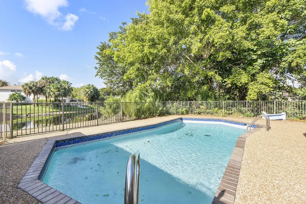 1300 NW 97th Terrace Coral Springs FL 33071