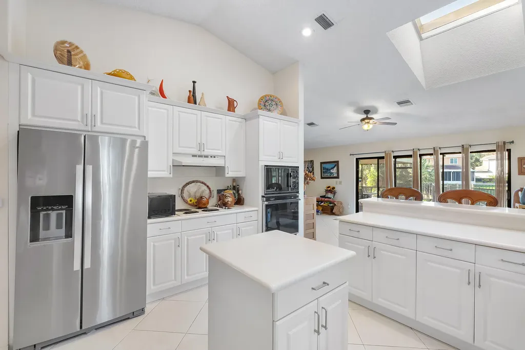 1300 NW 97th Terrace Coral Springs FL 33071