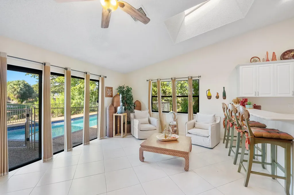 1300 NW 97th Terrace Coral Springs FL 33071