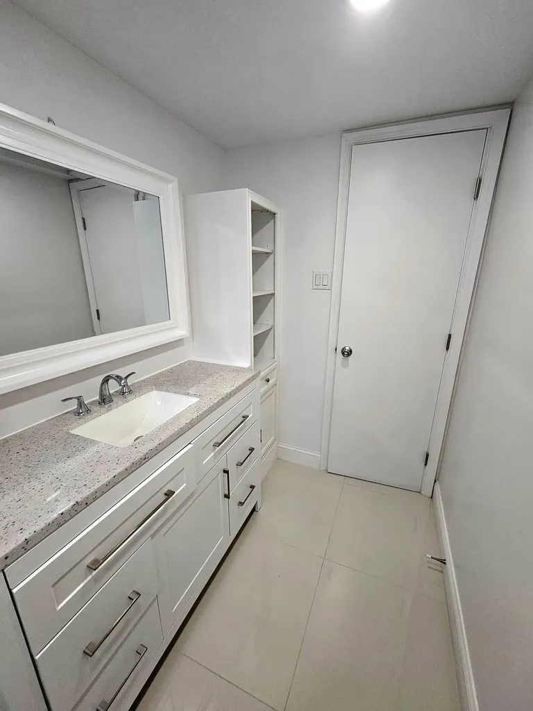 3700 Harrison Street Hollywood FL 33021