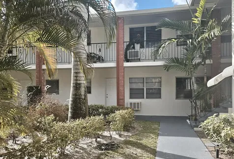 3700 Harrison Street Hollywood FL 33021