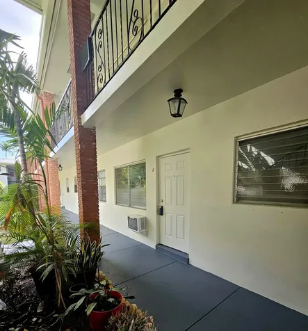 3700 Harrison Street Hollywood FL 33021