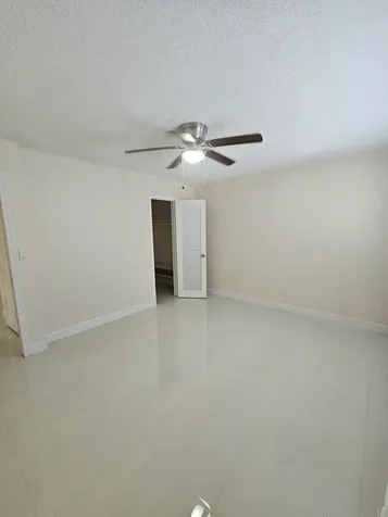 3700 Harrison Street Hollywood FL 33021