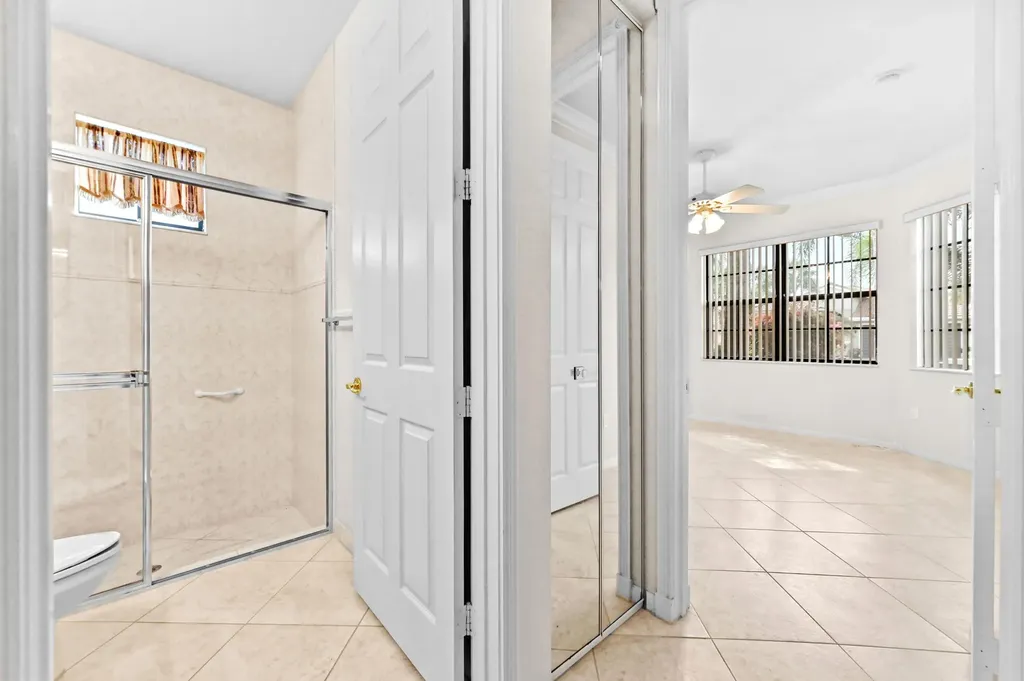 6823 Fabiano Circle Boynton Beach FL 33437