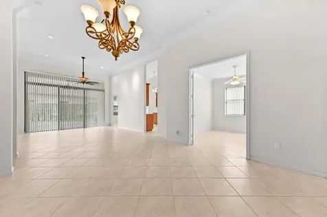 6823 Fabiano Circle Boynton Beach FL 33437