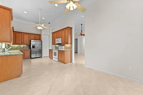 6823 Fabiano Circle Boynton Beach FL 33437