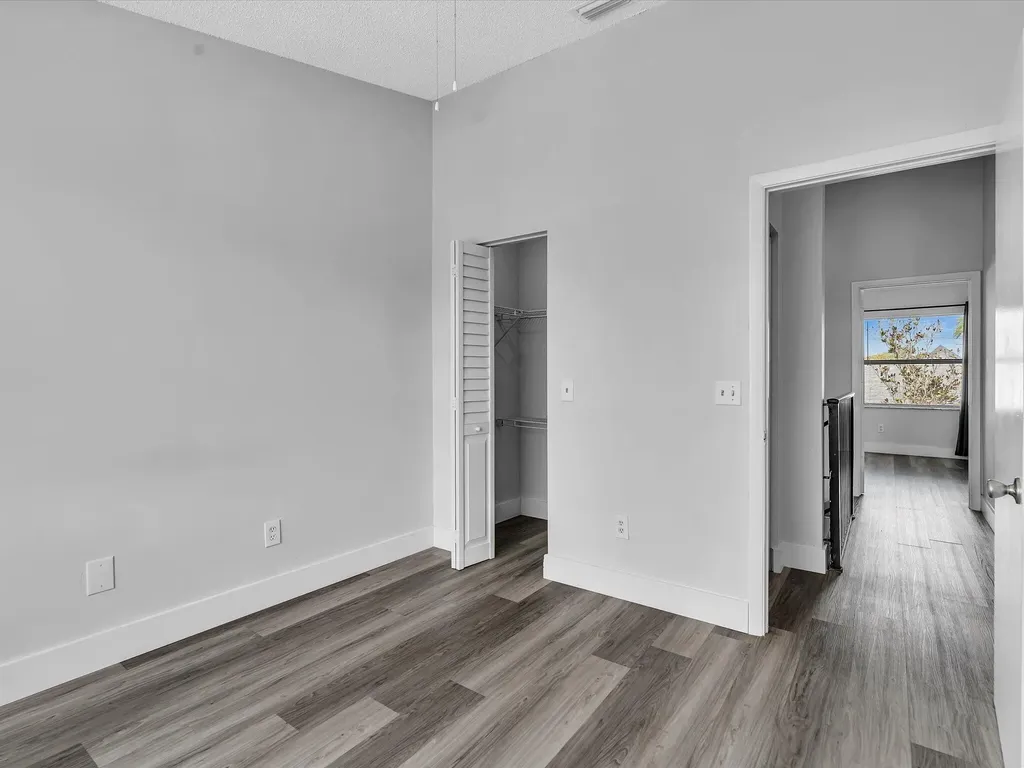 9095 SW 21st Court Boca Raton FL 33428