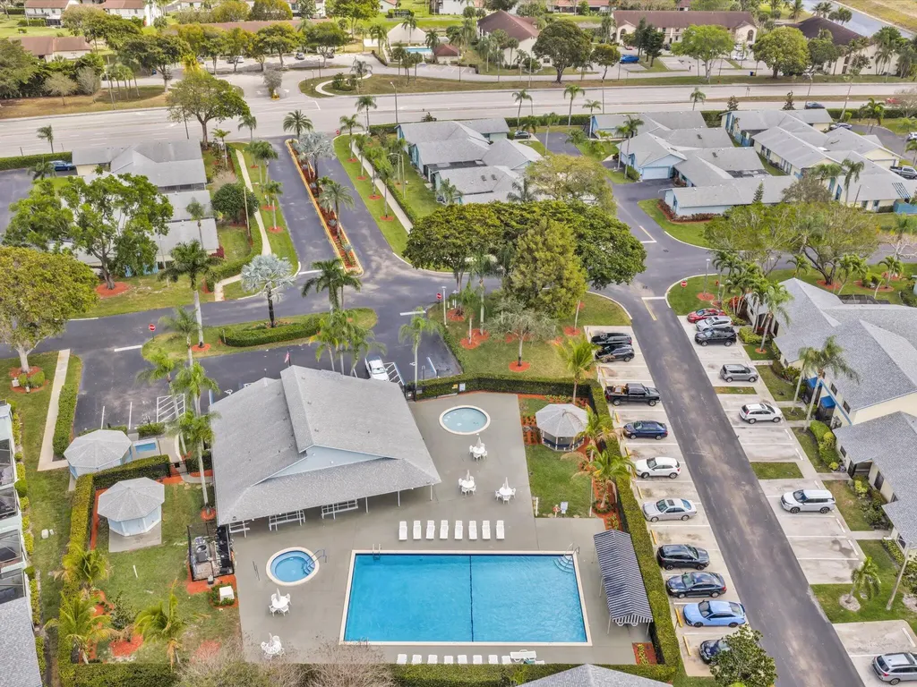 9095 SW 21st Court Boca Raton FL 33428