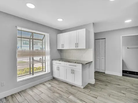 9095 SW 21st Court Boca Raton FL 33428