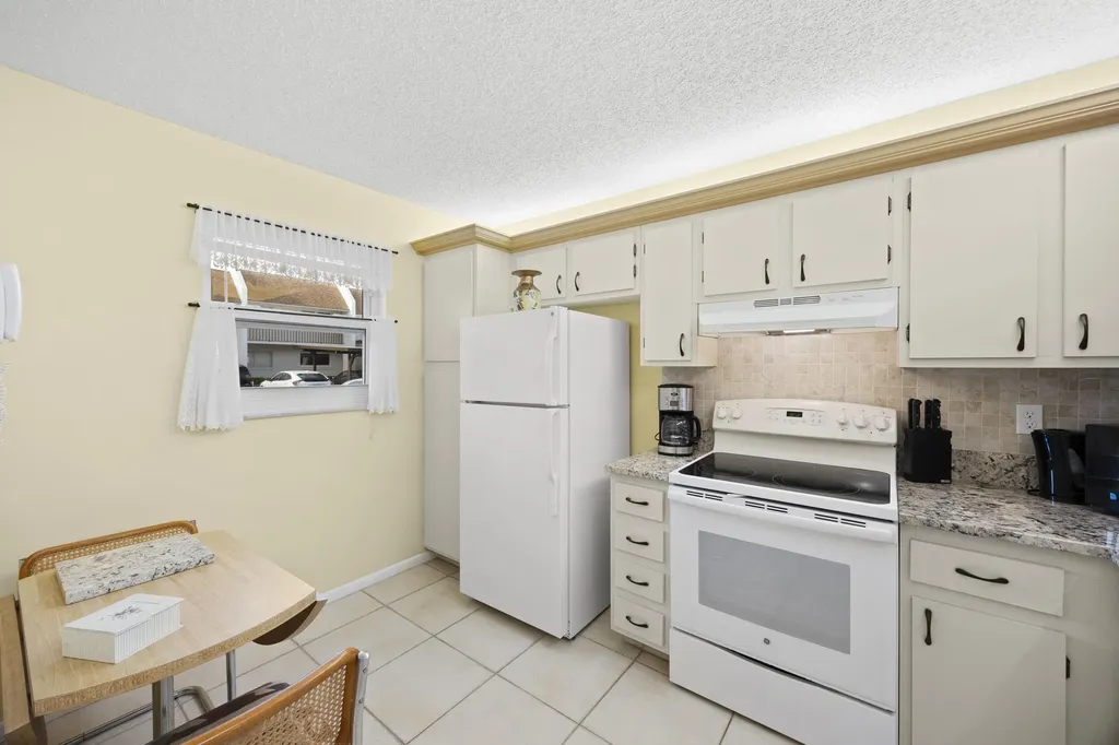 2955 SW 22nd Avenue Delray Beach FL 33445