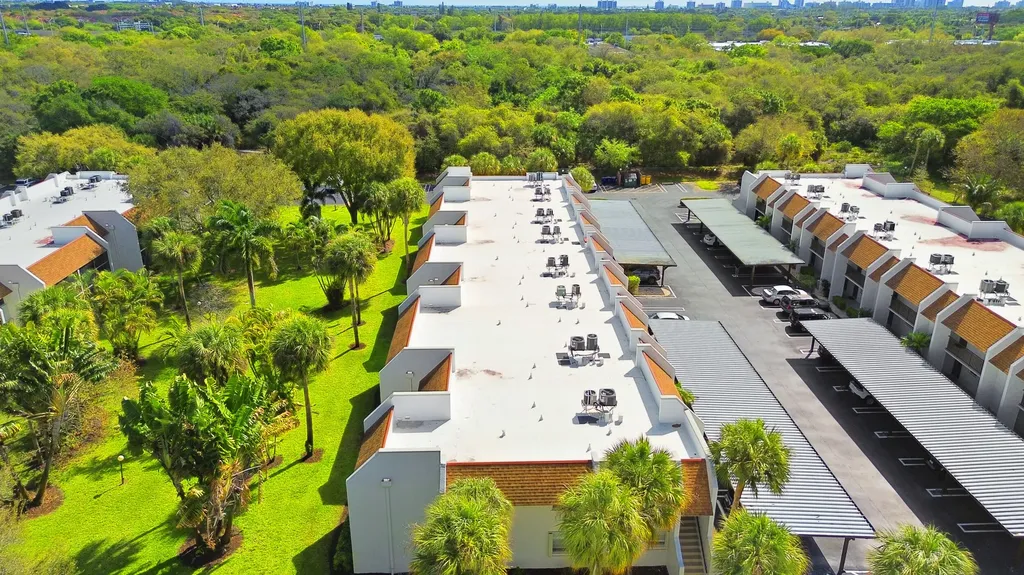 2955 SW 22nd Avenue Delray Beach FL 33445