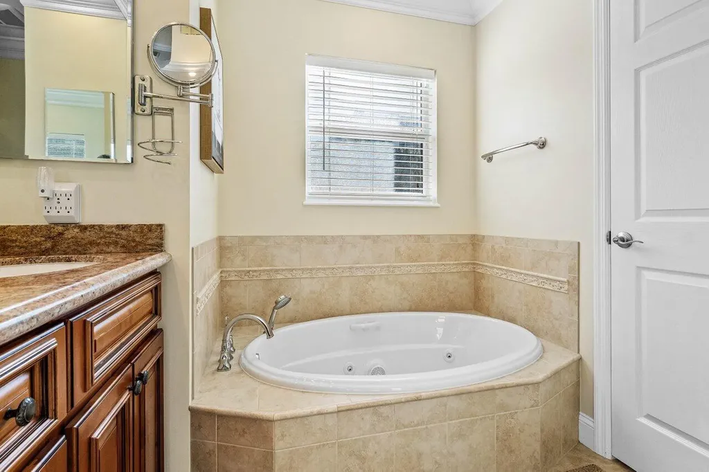 899 S Granada Drive Boca Raton FL 33432