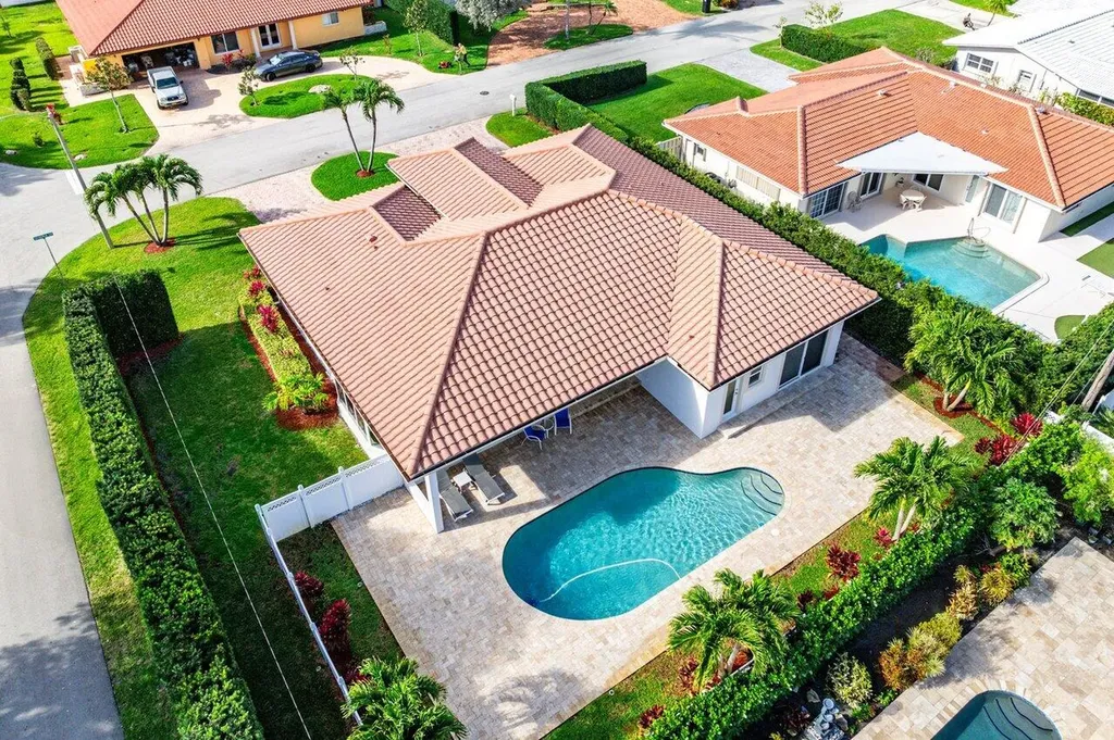 899 S Granada Drive Boca Raton FL 33432