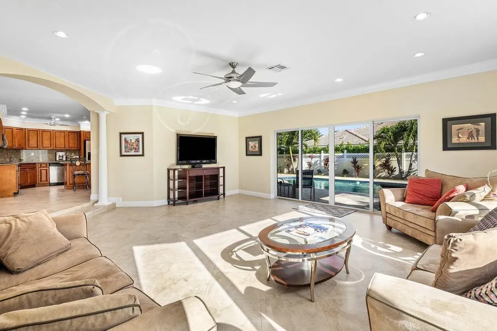 899 S Granada Drive Boca Raton FL 33432