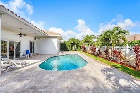 899 S Granada Drive Boca Raton FL 33432
