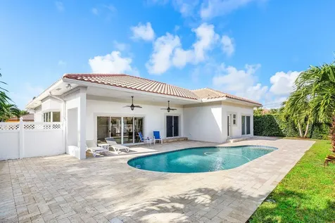 899 S Granada Drive Boca Raton FL 33432