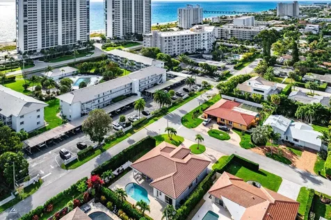 899 S Granada Drive Boca Raton FL 33432