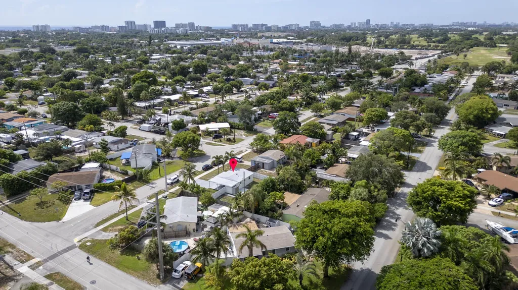 2533 NE 12th Terrace Pompano Beach FL 33064