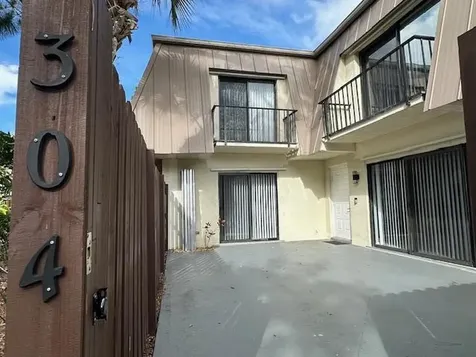 304 Miramar Lane Palm Beach Gardens FL 33410