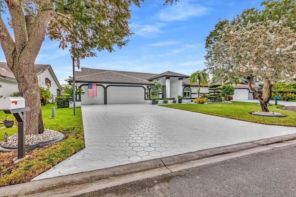 12041 NW 2nd Drive Coral Springs FL 33071