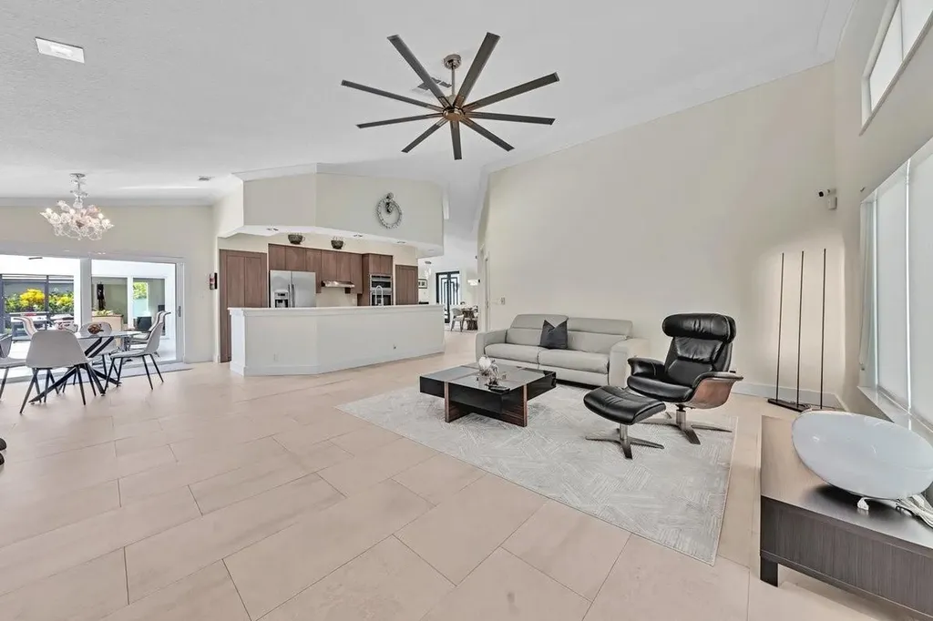 12041 NW 2nd Drive Coral Springs FL 33071