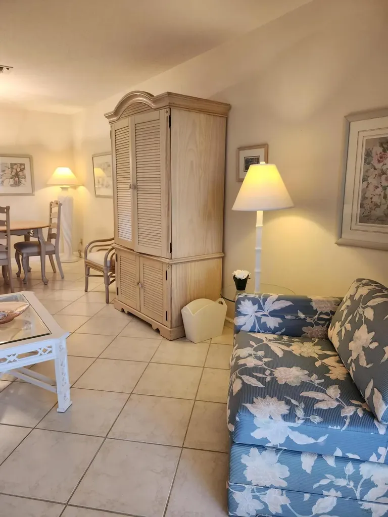 230 NE 26th Avenue Boynton Beach FL 33435