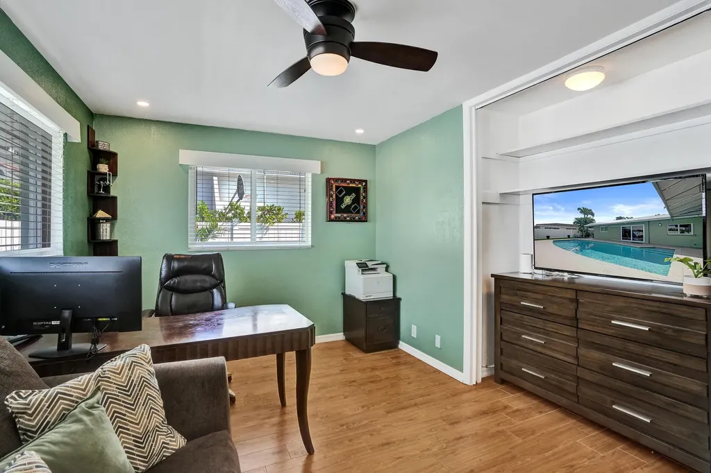 3001 NE 45th Street Lighthouse Point FL 33064
